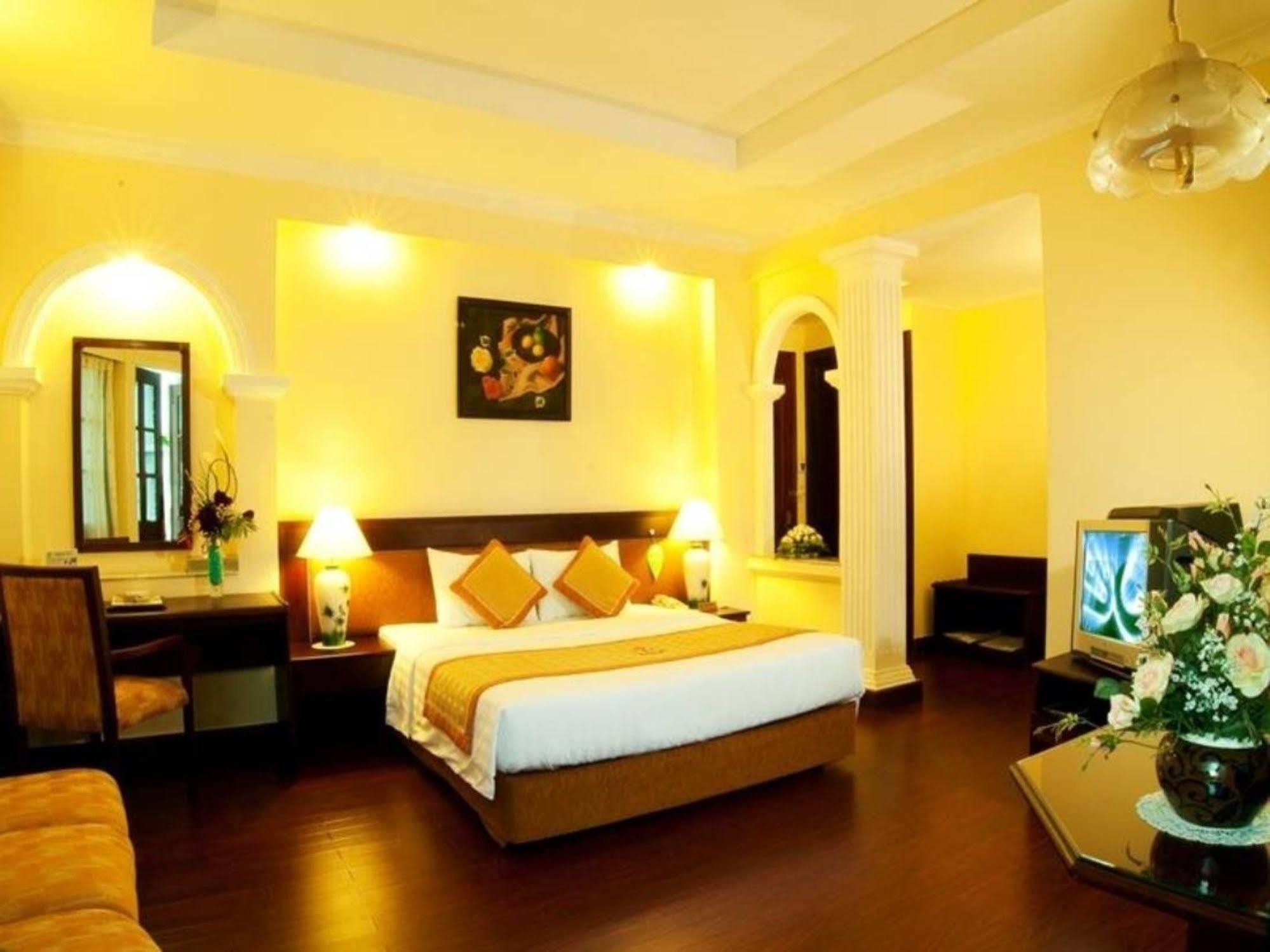 Huong Sen Hotel Cidade de Ho Chi Minh Exterior foto